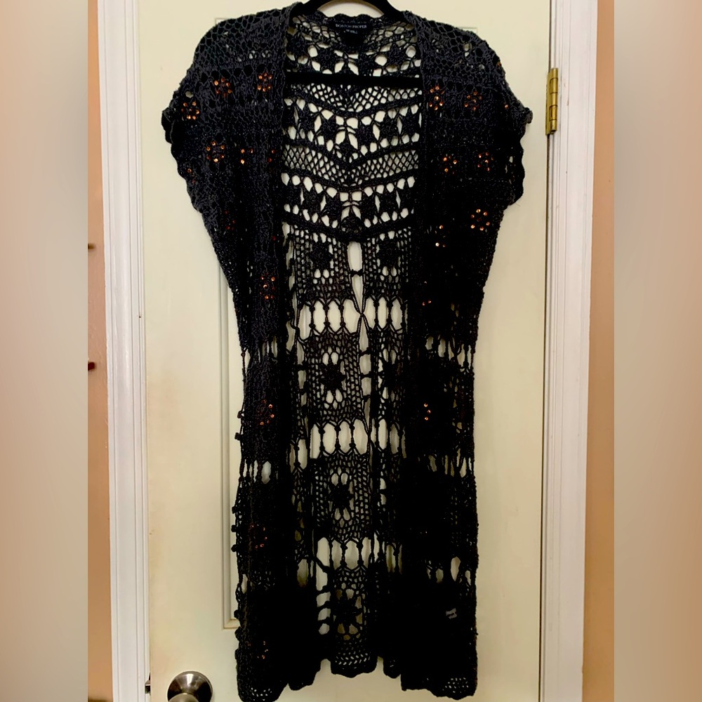 Boston Proper crochet duster
Gray with bronze embelleshment
Size S
